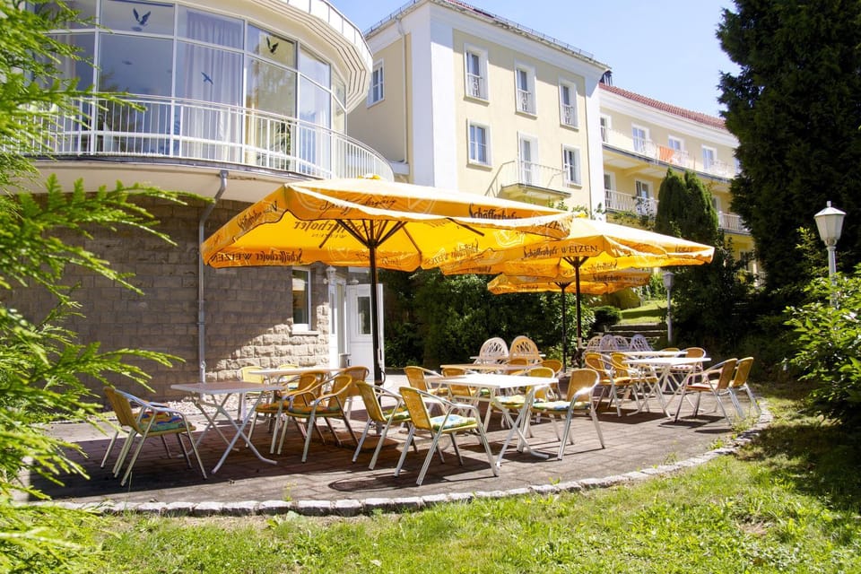 Patio, Day