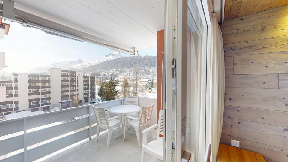 Apartment Skyline 406 Apartment in Saint Moritz