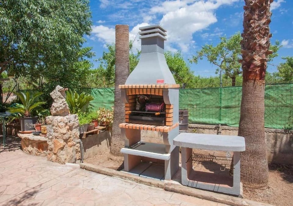 BBQ facilities, BBQ facilities