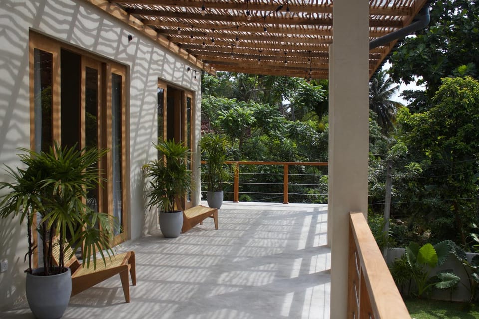 Property building, View (from property/room), Balcony/Terrace, Garden view