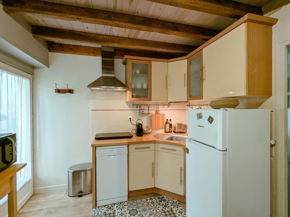 Maison indépendante avec terrasse et parking privatif - FR-1-591-719 House in Centre-Val de Loire
