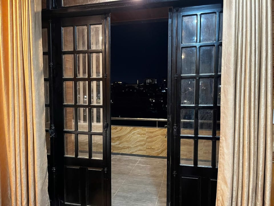 Night, Balcony/Terrace