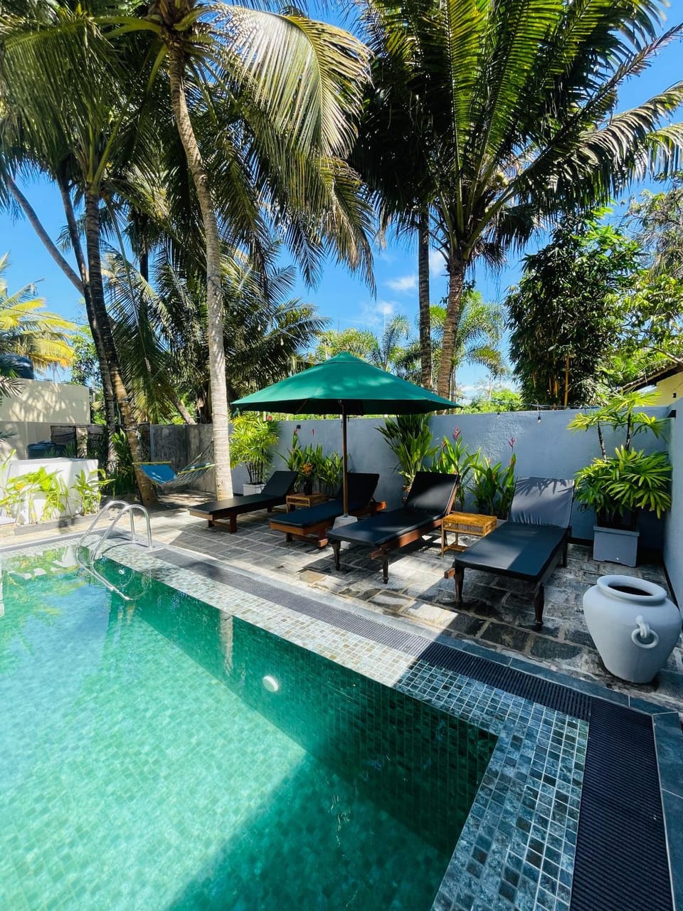 Day, Garden, Garden view, Pool view, Swimming pool, sunbed
