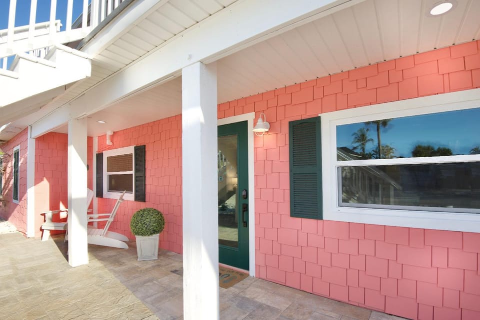 Coral Cove A by Sun Palace Vacations House in Estero Island