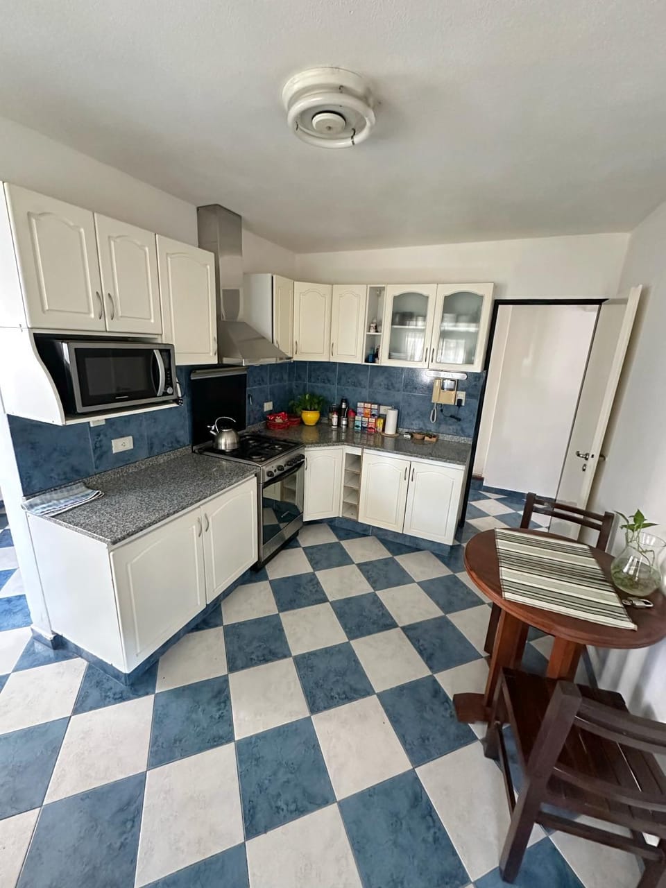 Kitchen or kitchenette, oven, toaster