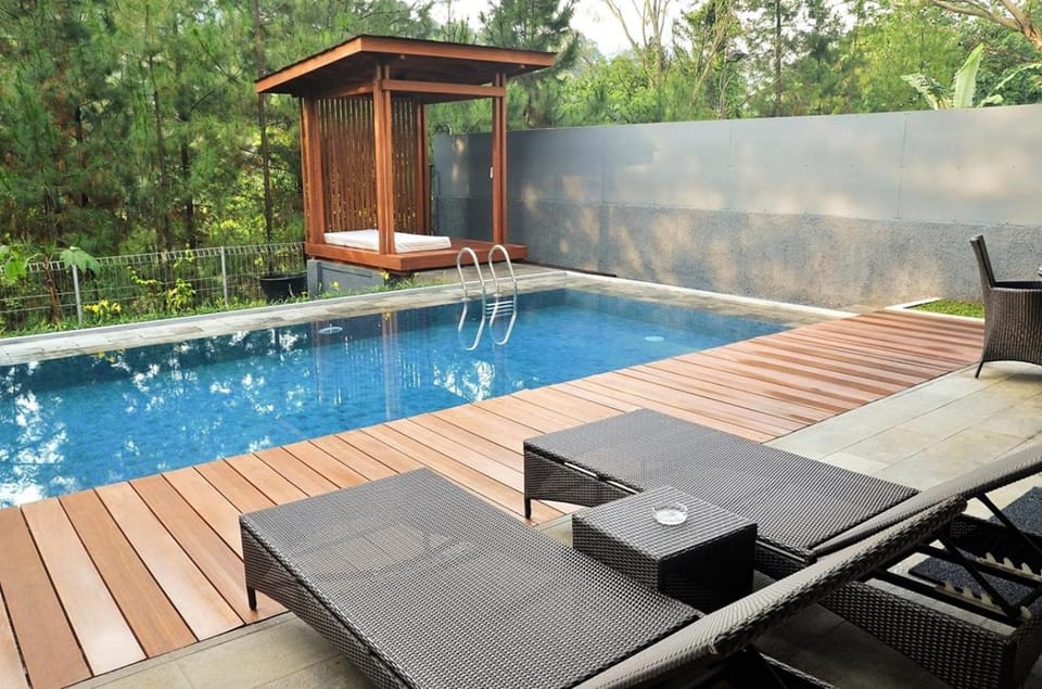 Swimming pool, Swimming pool, Swimming pool