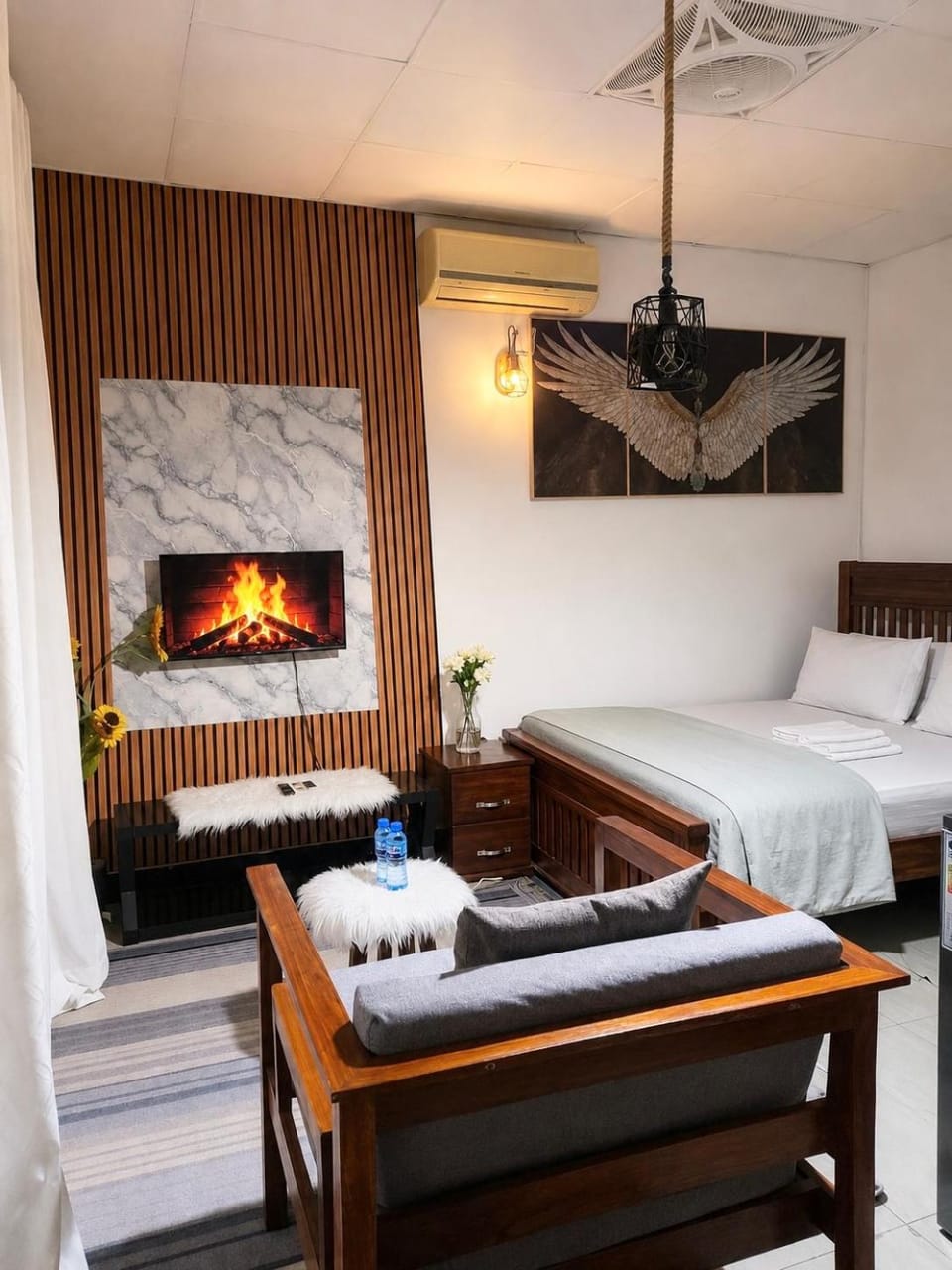 1BDM Aptmt Free Wifi,TV, NETFLIX,FRIDGE,KITCHEN-busy area Apartment in City of Dar es Salaam