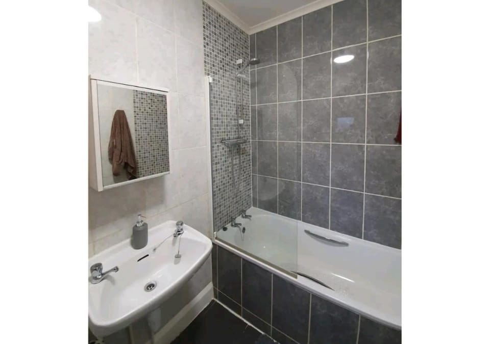 Shower, Bathroom, Bath