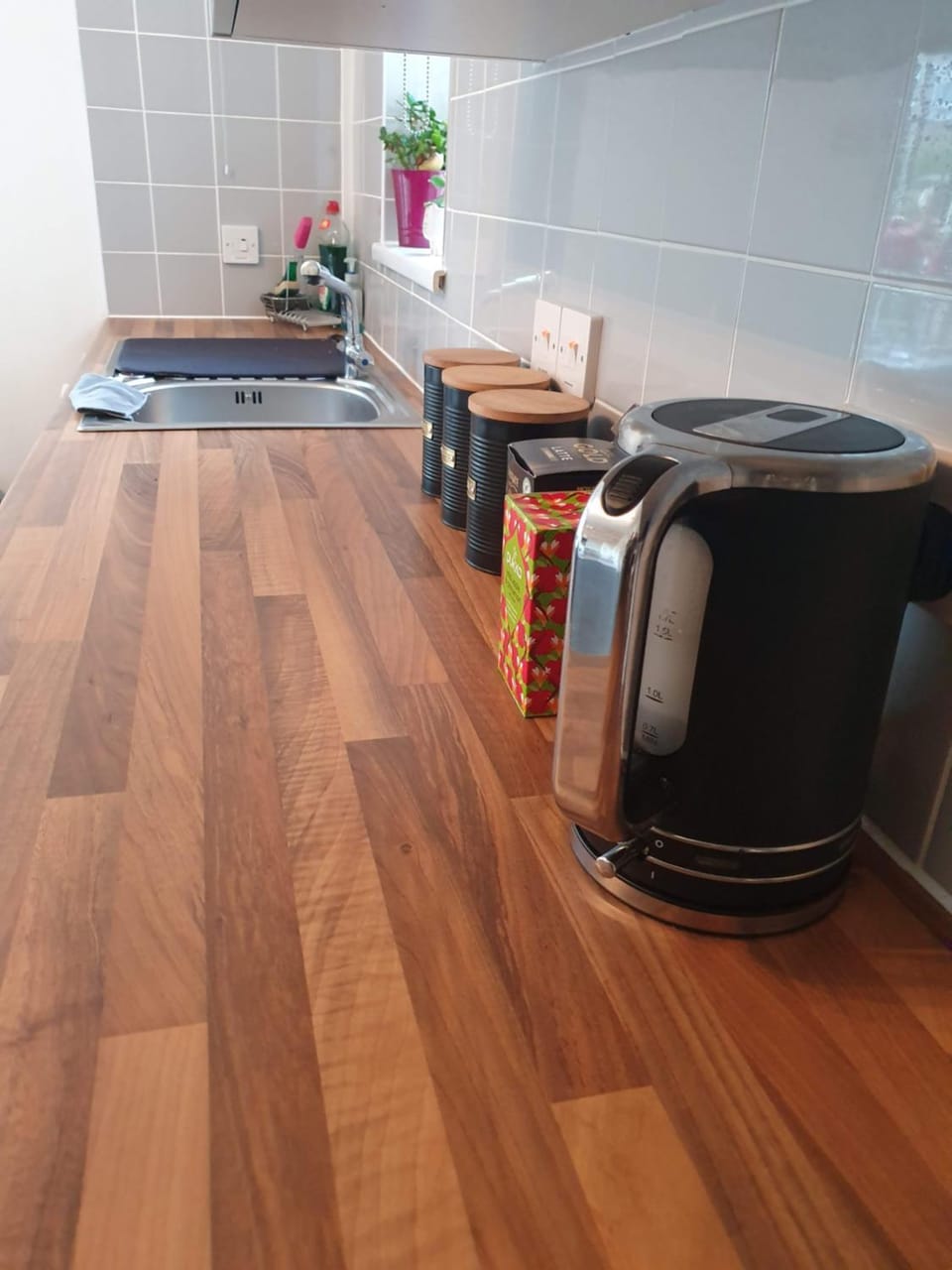 Kitchen or kitchenette, Kitchen or kitchenette