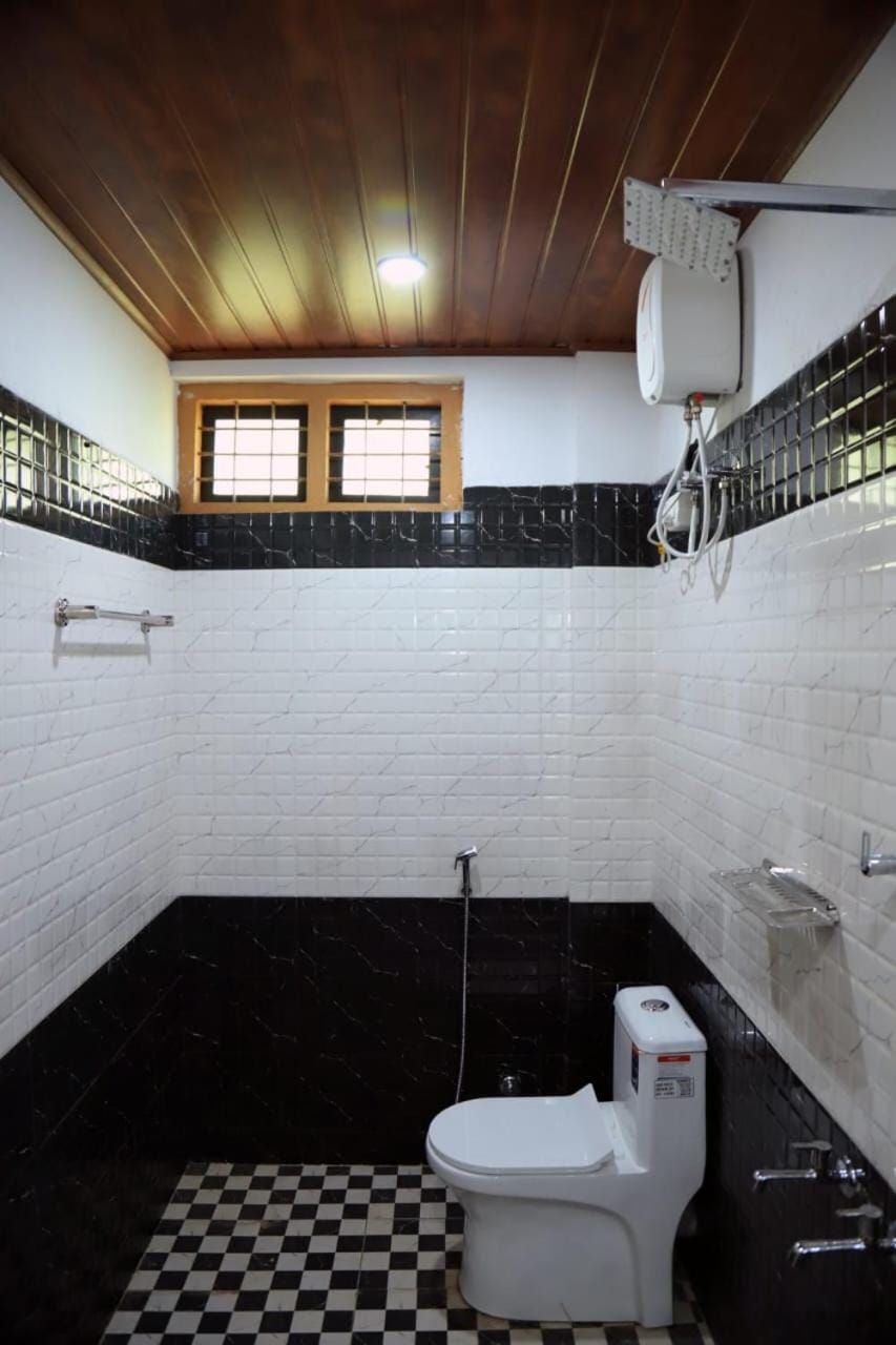 Toilet, Bathroom