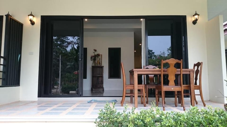 Baan Peaceful Villa 2, Ao Nang House in Krabi Changwat