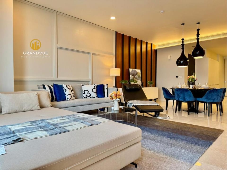 Luxury Tropicana The Residence SkyPool KlccView CityCenter By HeyStay Management Apartment in Federal Territory of Kuala Lumpur
