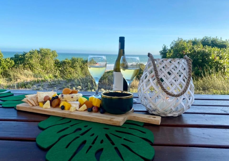 Dining area, Sea view