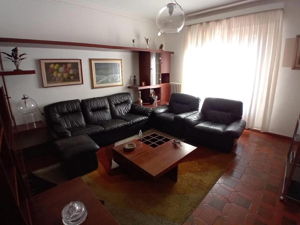 Big apartment between Bologna and Florence Apartment in Tuscany