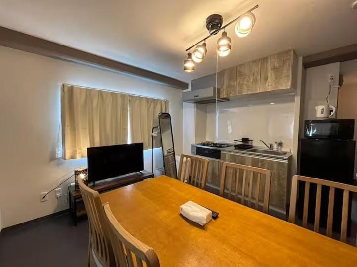 Mutsumi Umedakita 706 むつみ庵梅田北 706 Apartment in Osaka