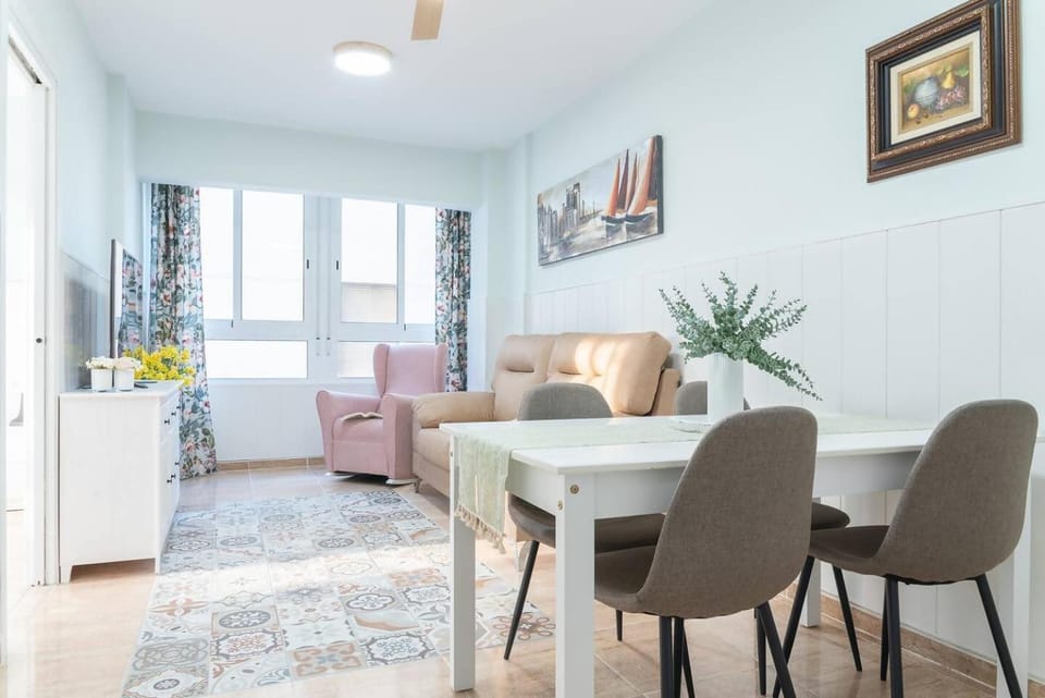 carabineros playa Almería Apartment in Almería
