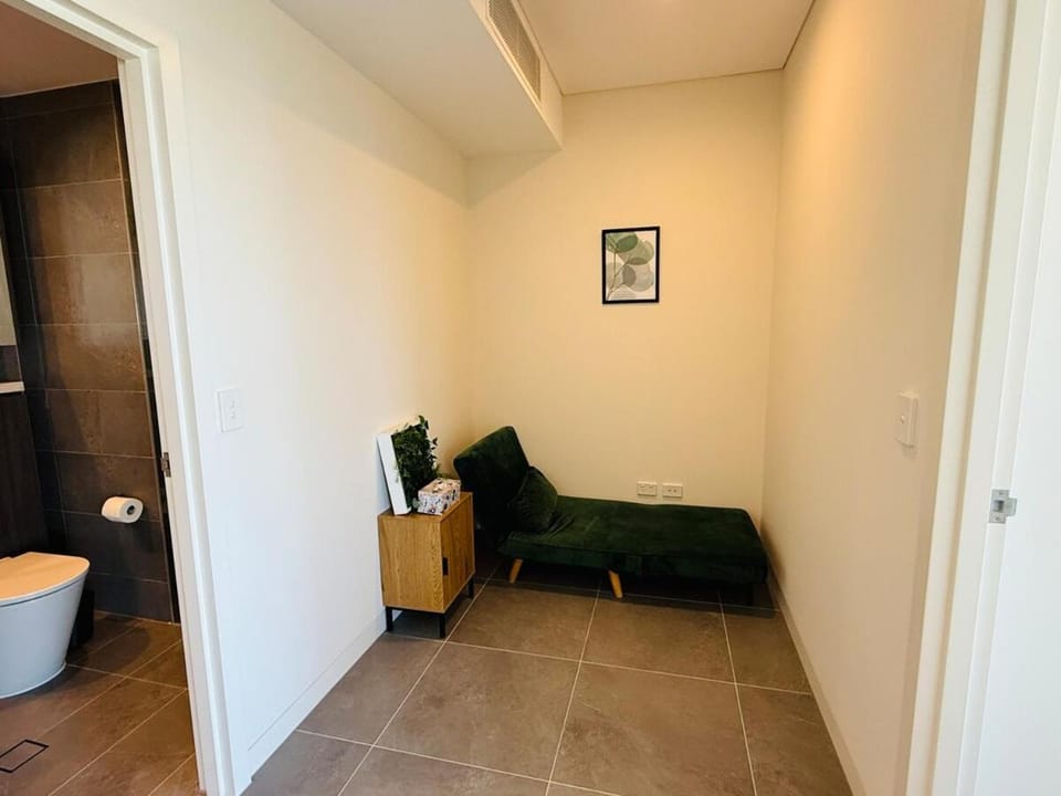 New Olympic park 2bedroom2bath Condo -Parking, Pool, Gym 21 Apartment in Lidcombe