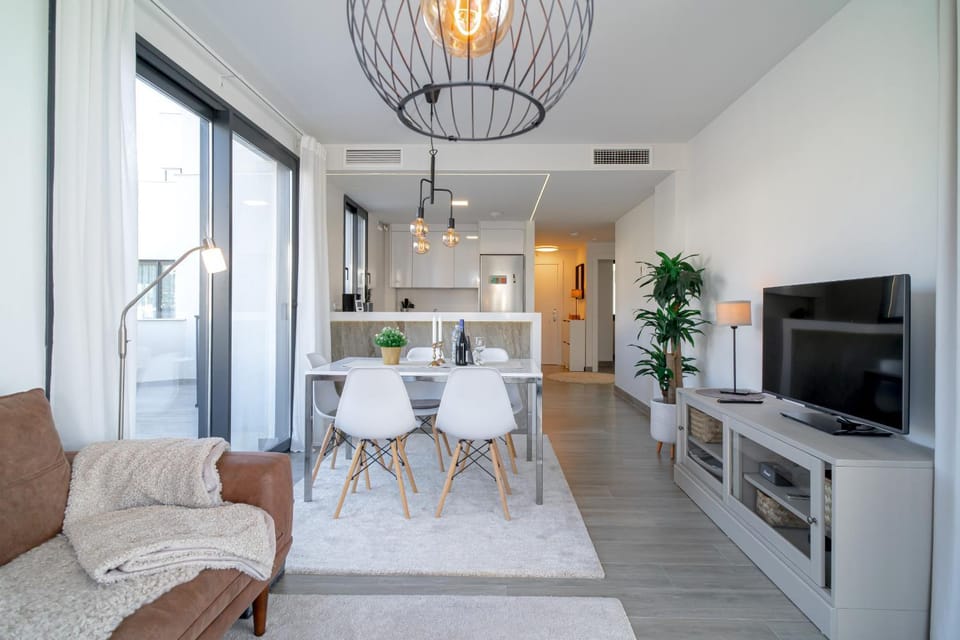 Communal lounge/ TV room, Living room