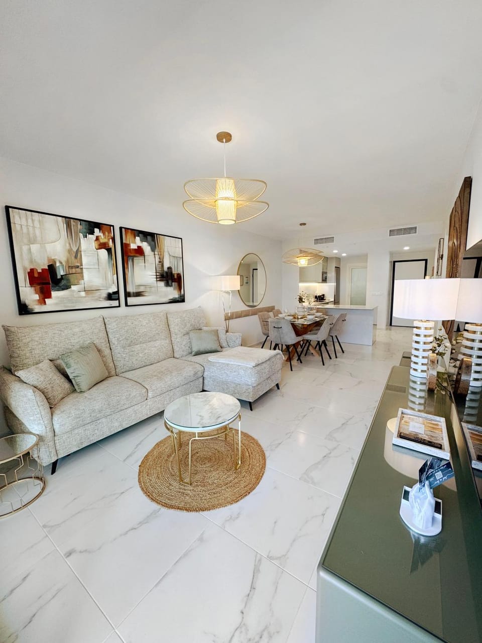 Living room, Seating area