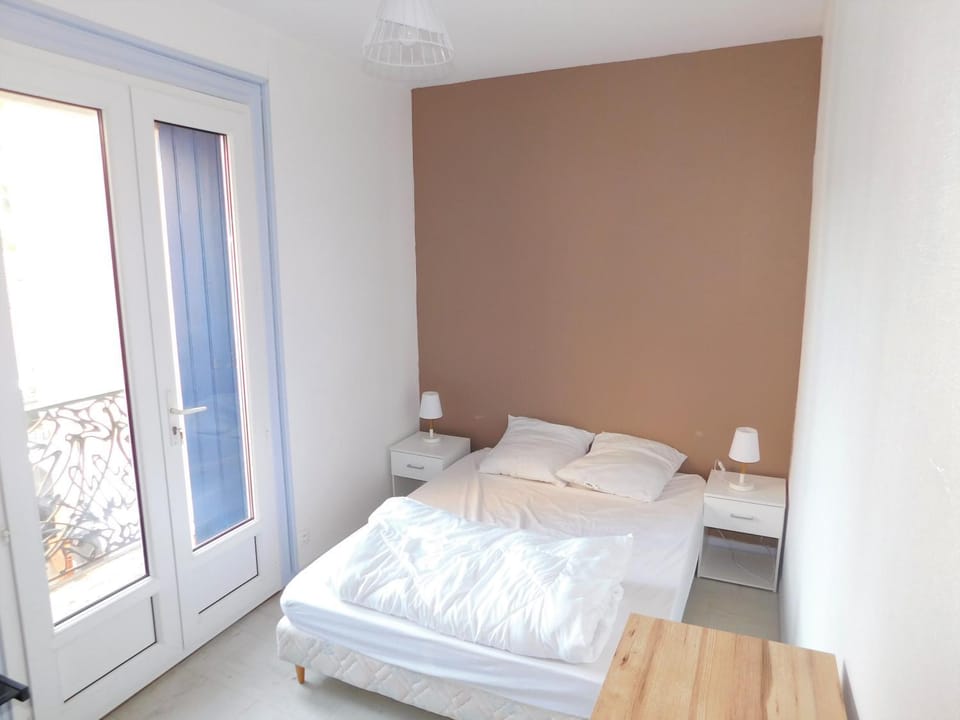 Appartement tout equipé à 600m du centre thermal Apartment in Occitanie
