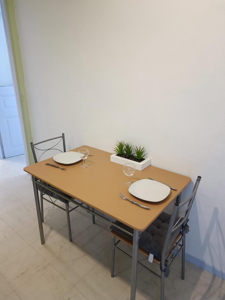 Appartement tout equipé à 600m du centre thermal Apartment in Occitanie