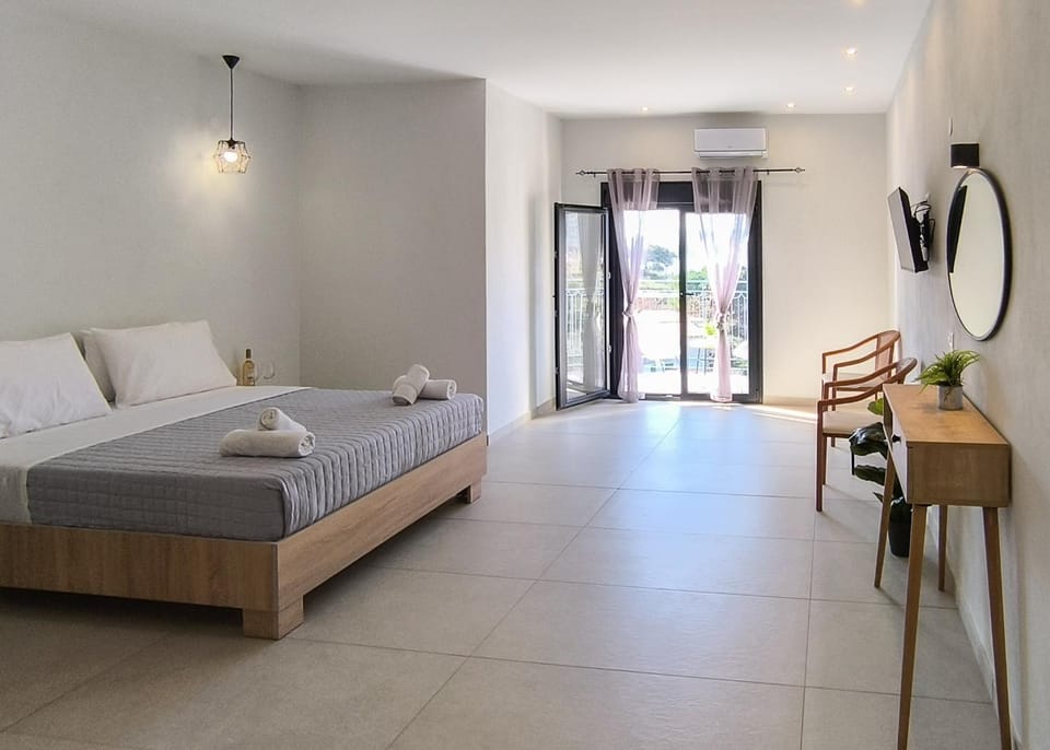 Georgia's House Project Apartment in Sporades, Greece