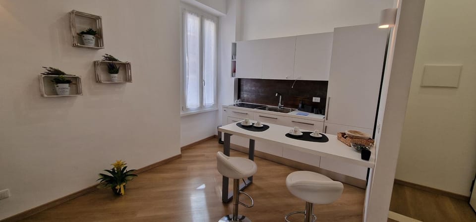 Coffee/tea facilities, Dining area
