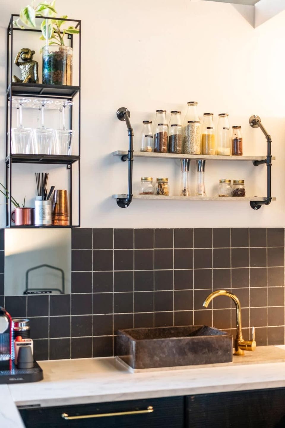 Coffee/tea facilities, Kitchen or kitchenette