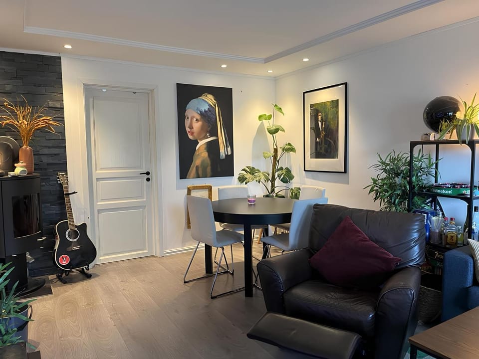 Spacious 4 bedroom apartment perfect for big groups for Ski WC Apartment in Trondheim