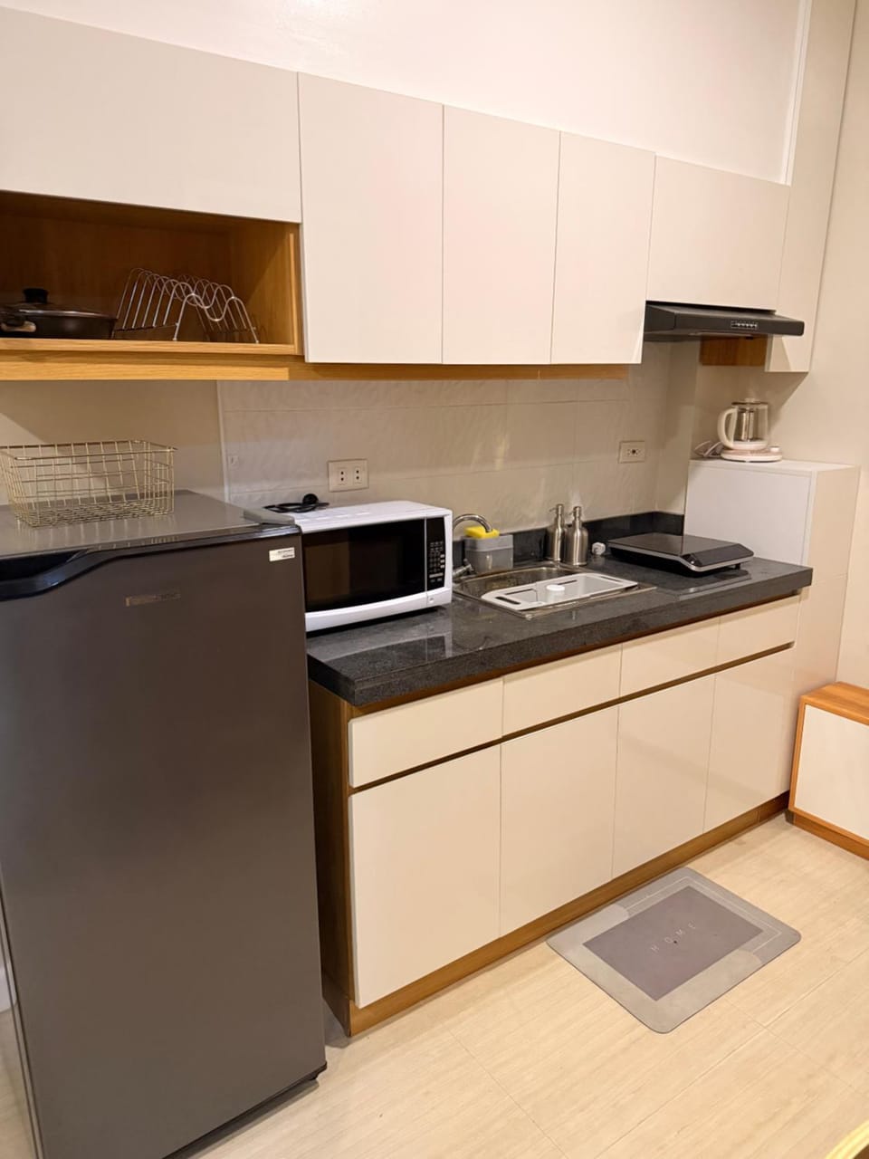 Kitchen or kitchenette, stove