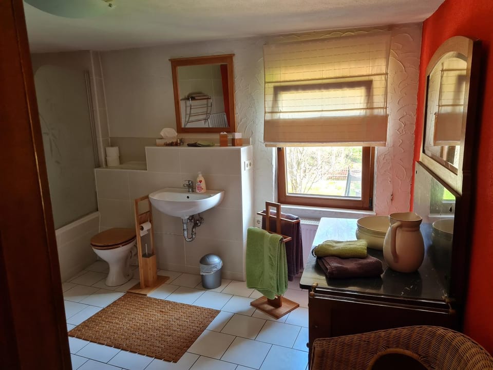 Toilet, Bathroom
