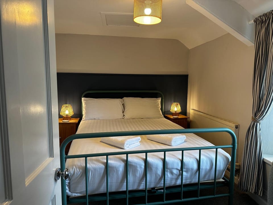 Coastland Cottage House in Wales