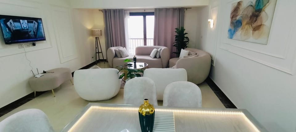 TV and multimedia, Seating area