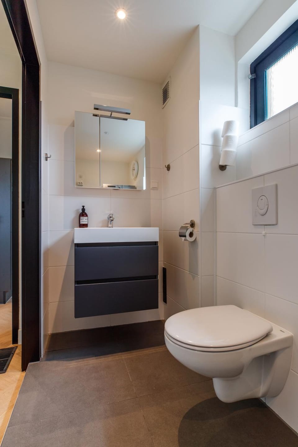 Bathroom, Bath