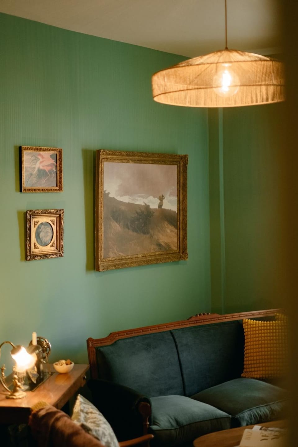 Living room, Seating area