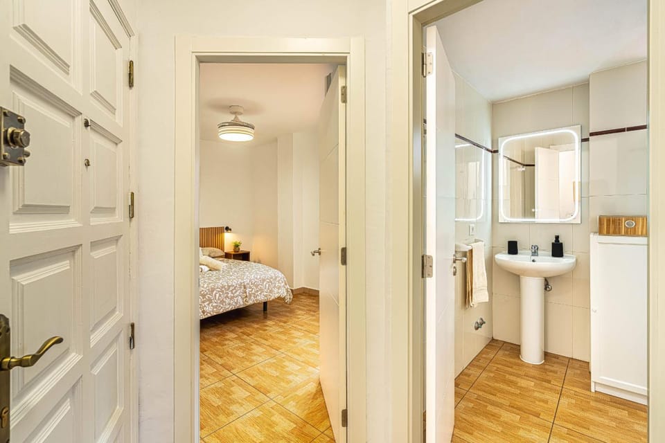 Toilet, Bathroom, Lobby or reception