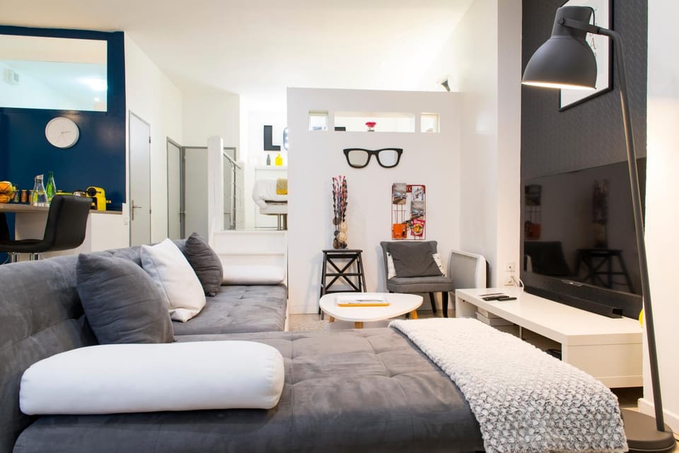 Unsejouranantes- Loft Cassard Apartment in Nantes