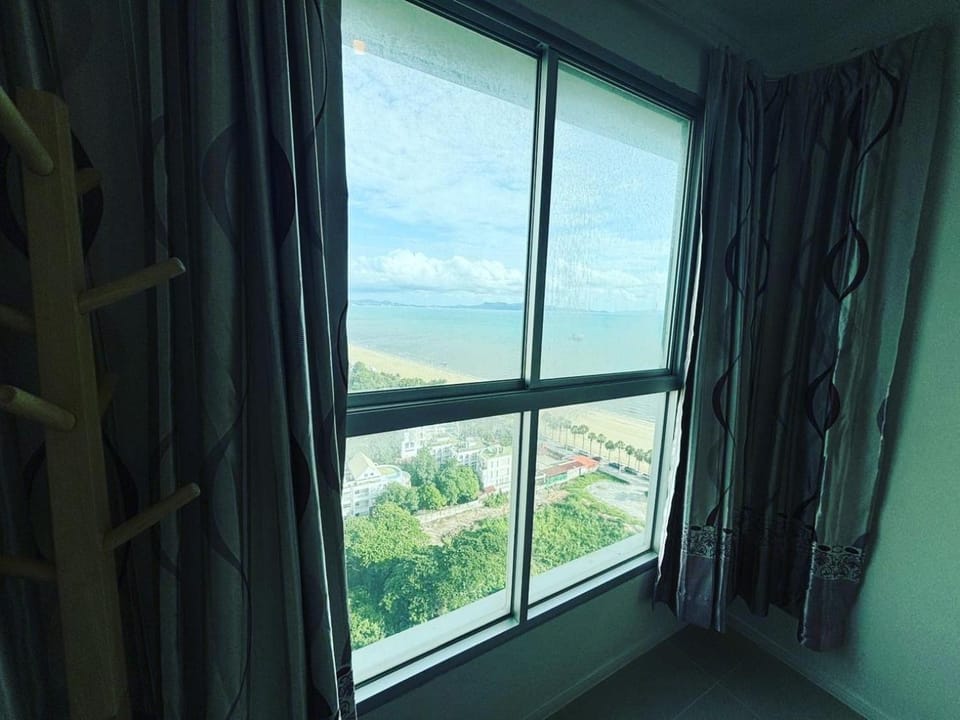 Property building, Day, Natural landscape, View (from property/room), Balcony/Terrace, Sea view, Sea view