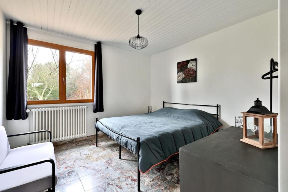 Gîte Les Sabots d 'Hélène House in Auvergne-Rhône-Alpes