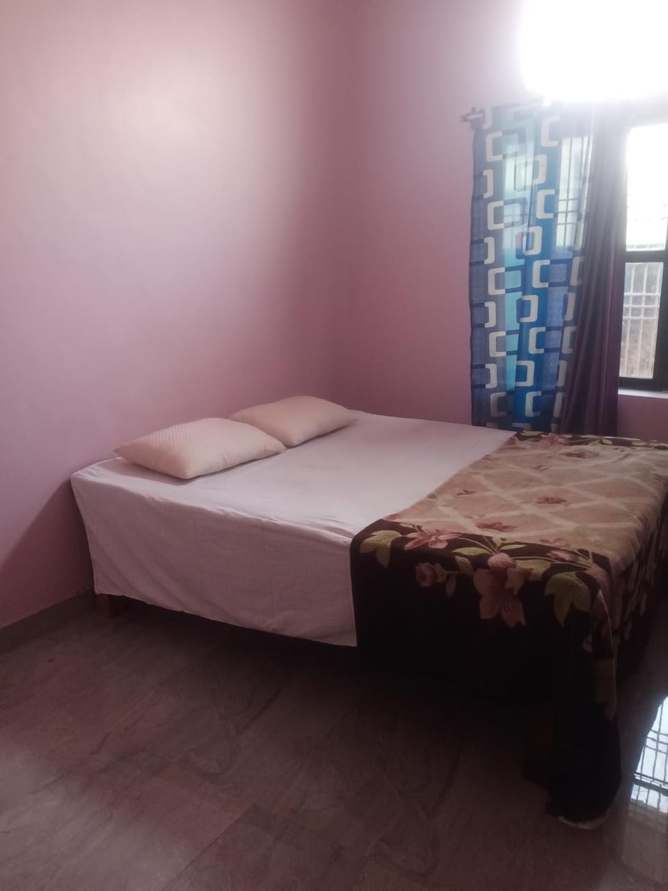 Sharma paying guest house Bed and Breakfast in Varanasi