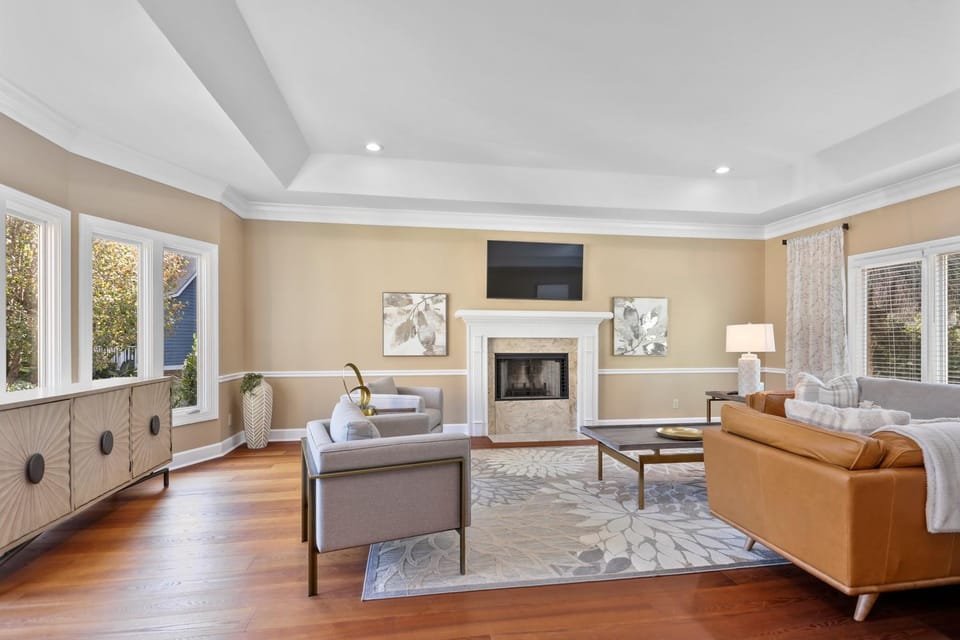 TV and multimedia, Living room, Photo of the whole room, Seating area