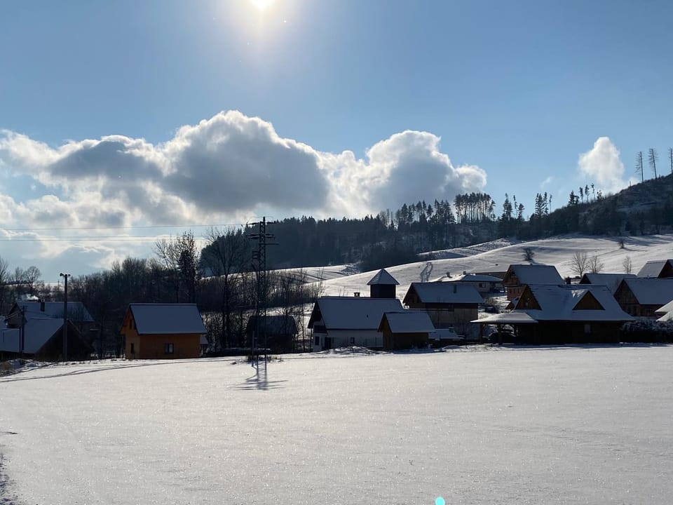 Property building, Natural landscape, Winter