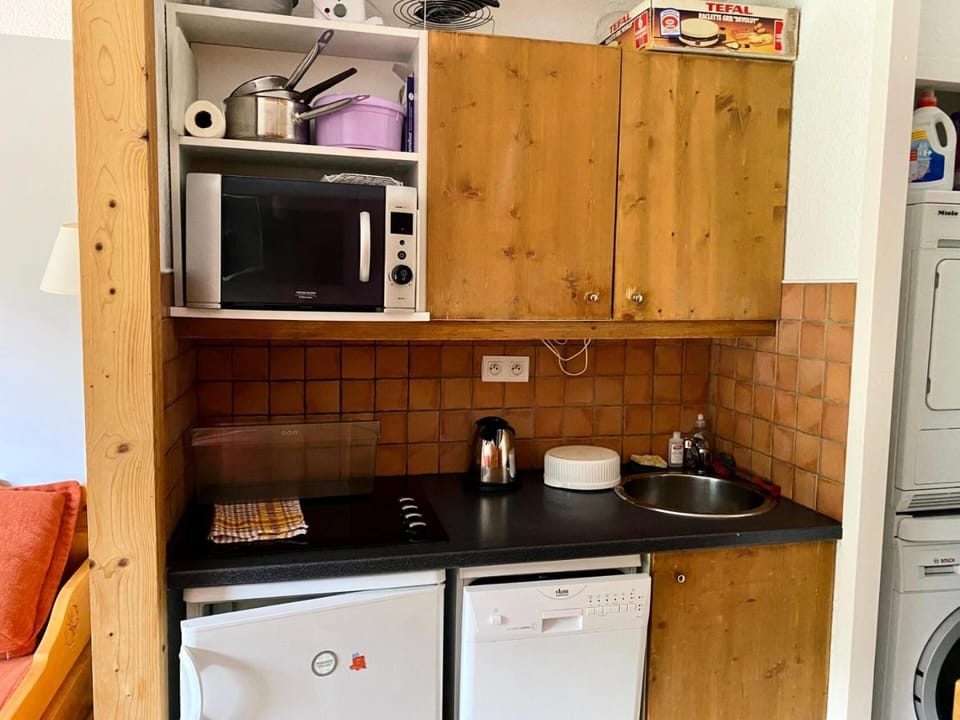 oven, stove, kitchen