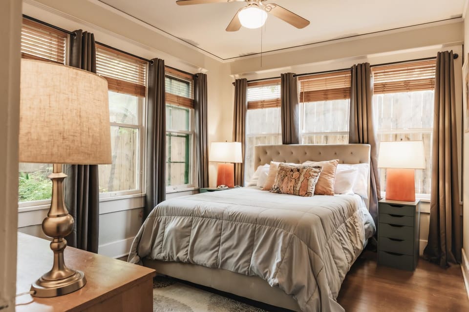 Bed, Bedroom