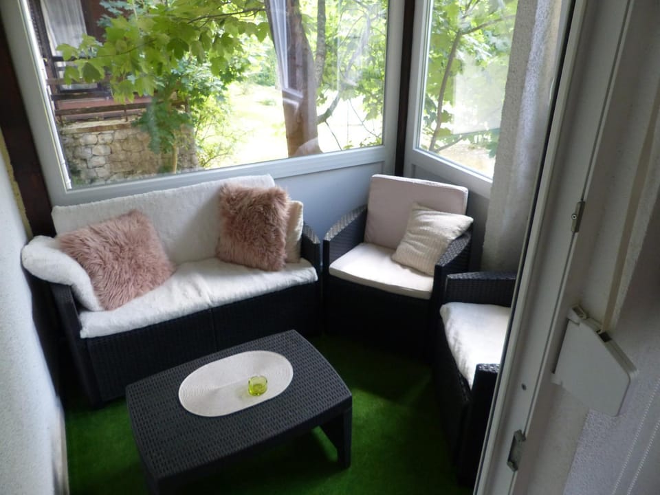 Balcony/Terrace, Seating area