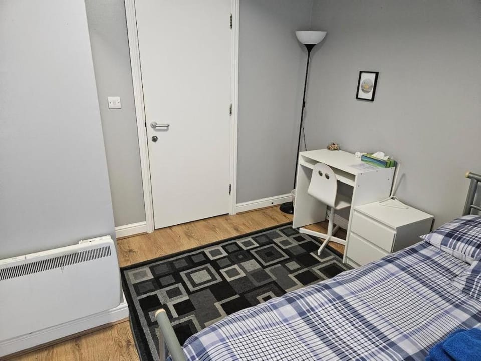 Cosy Rooms next to St Pancras Station Bed and Breakfast in London Borough of Islington