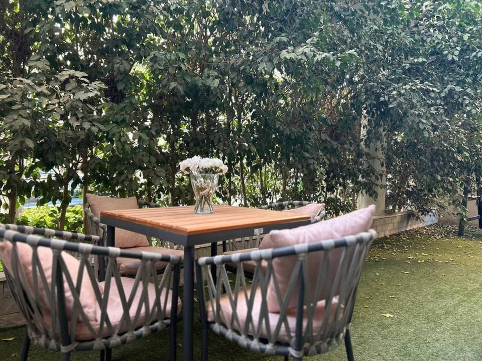 Lake View Residence 2BR Apt- Families Only Apartment in New Cairo City