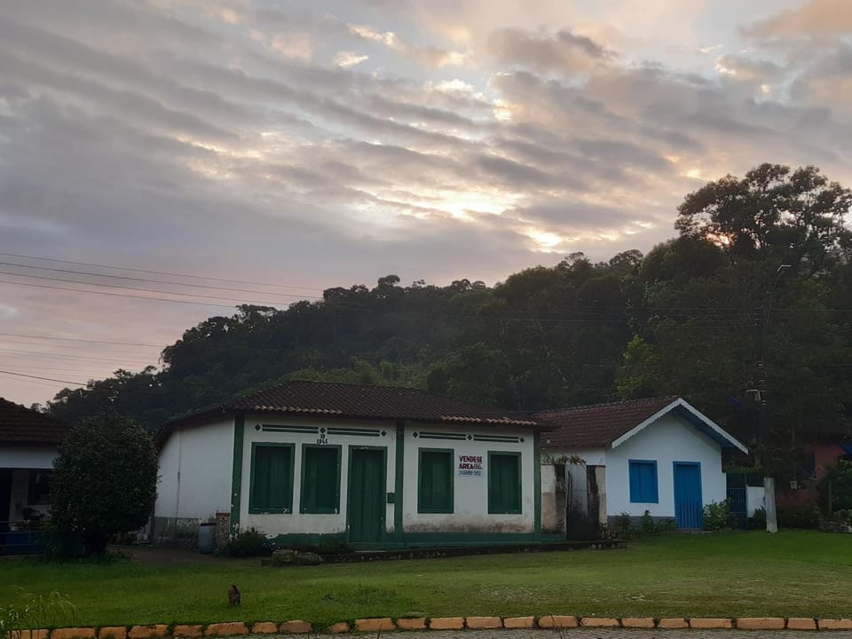 Casarão histórico da vila House in Visconde de Mauá