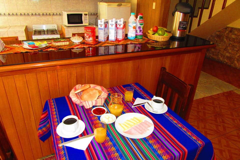 Breakfast, Continental breakfast