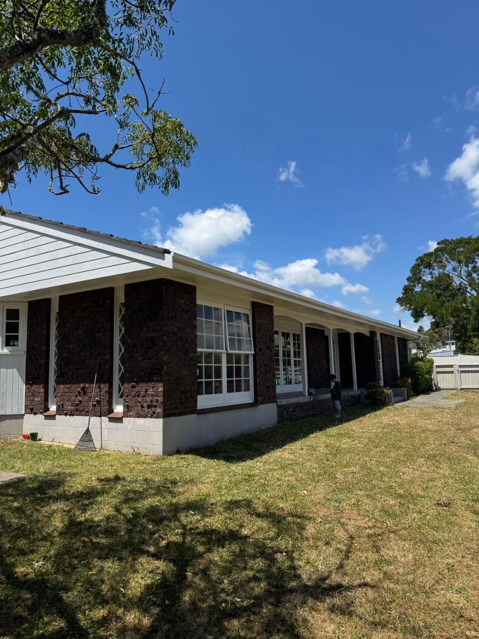 Property building, Day, Garden